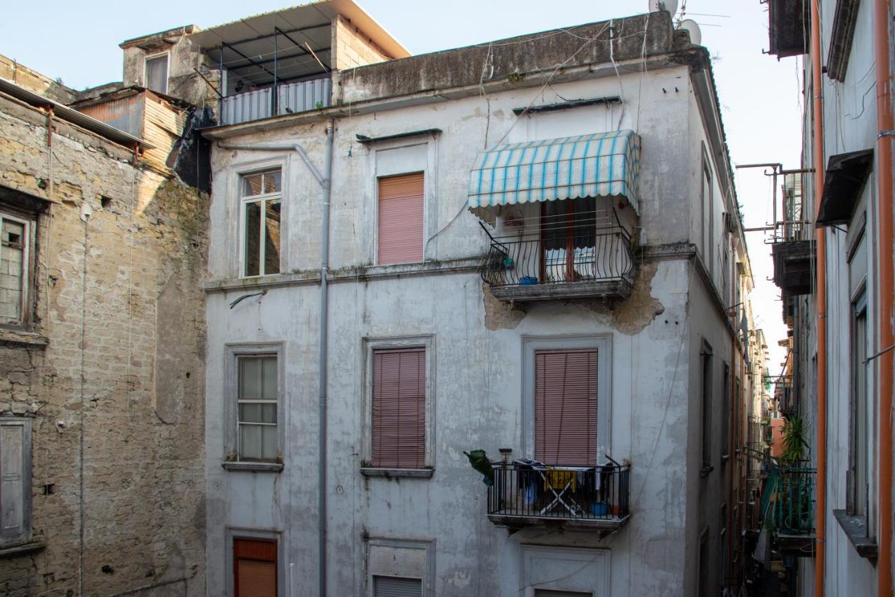 Domus Anticaglia By Domusextra Apartment Napoli Exterior foto