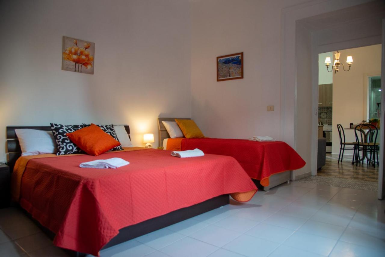 Domus Anticaglia By Domusextra Apartment Napoli Exterior foto