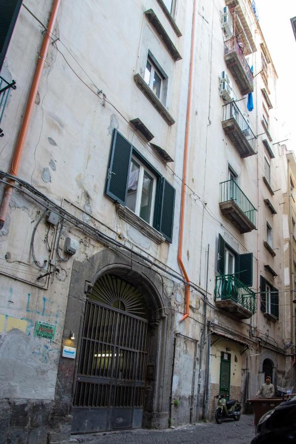 Domus Anticaglia By Domusextra Apartment Napoli Exterior foto
